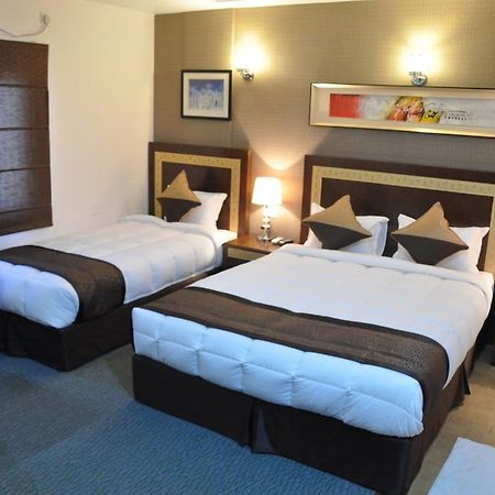 Silk Route Hotel Guwahati Exterior foto